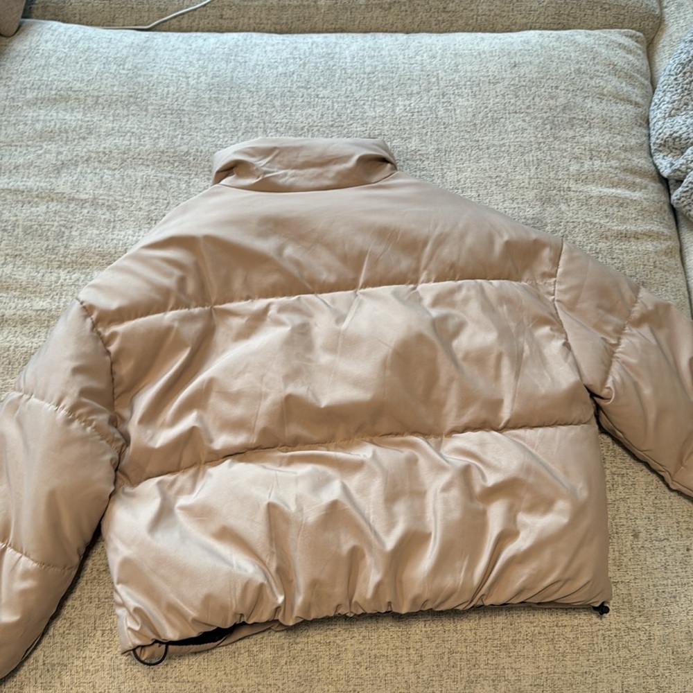 Puffer Jacket - Picture 4 of 4